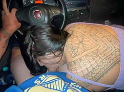 driver pulled over with blowjob in progress on road