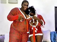 threesome with ssbbw mrs claus... she squirts on bbc full flick!