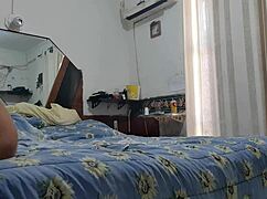 bold latina big ass amateur takes 1000 reais to make farmer cum hard