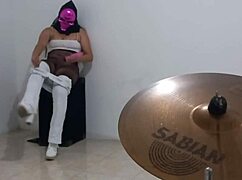 mi puta esposa follada por mi compañero de trabajo mientras observo trio casero real en dorm