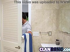 stepsis takes stepbro stiff cock deep in her pussy 😈