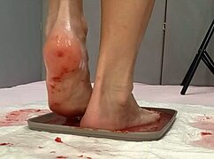 wanna see me pee all over these strawberries then trample them under my cute feet in the shower?