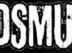 hey, that brunette housewife got nailed by the it guy