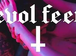 BISEXUAL LATINAS WORSHIP FEET WITH DILDOS STRAPONS AND TOE SUCKING