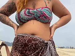 hey dude i stripped naked on the beach your cock got so hard i grabbed it quick