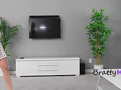 Step mom calls me a 5 while she's a 10