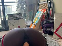 Petite ebony pussy lips stretched tight by fucking machine solo 😩🔥