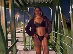 Wife sneaks steamy public pound on Via Light highway