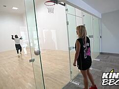 cassie bender's fat tits bounce on bbc while cuck hubby films florida style