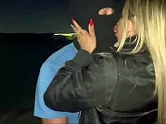 Esposa Brasileira Dá Buceta Pra Estranho Na Praia Cuckold Humiliation