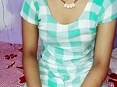 Watch cute Indian bhabhi ride driver hardcore near sister!