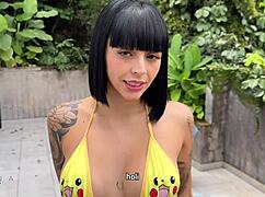 colombian luna vitaler invites stranger duvan saray home for fun