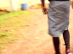 i cant believe this ebony wife gets fucked by her colleague right in front of hubby then he takes hubby too