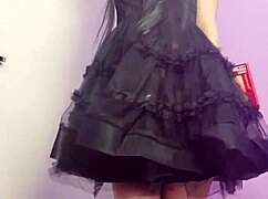 hey amor, thanks for the chocolates! now watch me ride this huge dildo like a brazilian queen ��🍫🍆💦