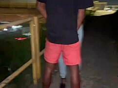 Esposa Faz SEXO Amador Gostoso Com F em Público Na Frente do CORNO Esposo!