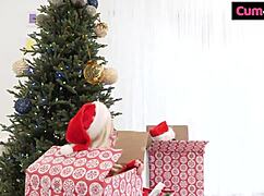 hey kenzie and vina are desperate for holiday cock and creampie loads