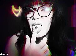 Curvy tattooed Trippi Roses submits as goth girlfriend in ripped clothes creampie quickie