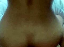 gimiendo de placer mientras mi hombre me folla duro en casa con su verga enorme