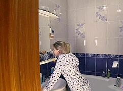 Petite teen Letty Black bends for quick doggystyle creampie then oral cumshot