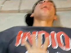 asi se atiende esta verga monstruosa... footjob y mamada profunda 😈👅