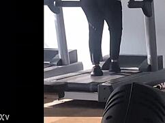 big fat ass bbw shakes booty on treadmill hard