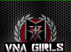 sunny lane masturbates spreading her big white booty wide