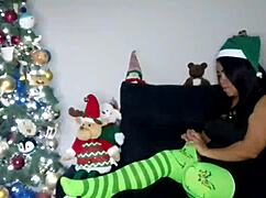 hey grinch babe flashes huge tits and fat ass in sexy balloon slave play!