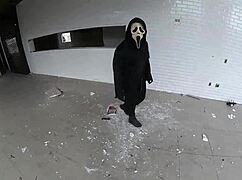 they filmed the craziest halloween behind scenes without any cuts