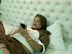 i crave licking beautiful hot aunty's wet pussy in hardcore desi creampie