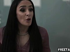 Pawg Sheena Ryder Fucks Neighbor in Front of BF!