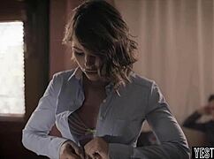 her ass stretches wide gaping during this quick rough doggy pounding session