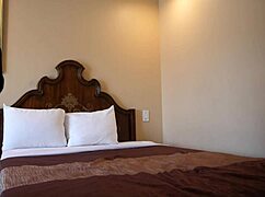 I snagged hot hotel action on secert spy cam!!