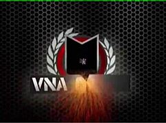 Sophie Dee slicks her huge ass and pussy lips in shiny oil tease