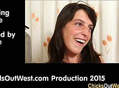 aussie brunette amateur fingers hairy pussy backstage with toys 😜🎥