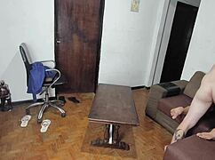 meu enteado tava no video game e eu mostrei que sexo real e bem melhor