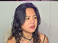 Horny teen amateur plays asian homemade video to horny music beats