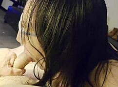 Amateur Housewife Sandra Stuffs Full Mouth With Cock In Homemade POV