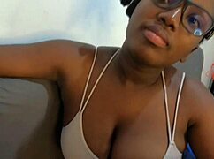 while i got that ebony sloppy deepthroat big black cock she goes someone stepdaughter seen a bum 😩💦 jhodez1