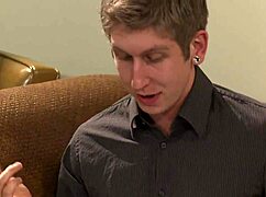 HORNY EBONY BUBBLE BUTT SECRETARY RIDES WHITE BOSS COCK DOGGYSTYLE IN OFFICE