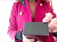 stepmom hey find ur christmas gift in my big ass n tits wanna unwrap n fuck me hard??