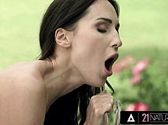 WOW SEXY BABE TAKES DEEP ANAL RAILING ON GARDEN BENCH!