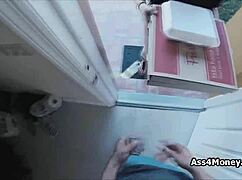 Pizza guy gets surprise homemade blowjob from horny teen for cash 🍕💦