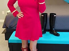 Dare fuck petite redhead milf's bold ass?