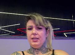 Gym Vibrator Soaks Legs in New Year Squirt Bliss