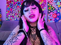 your mommy's feet own you cum on them daily dose