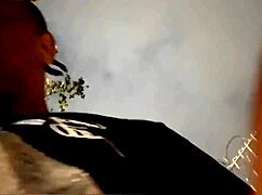 Esse gostoso chokes my throat deepthroats monster cock gagging in bedroom