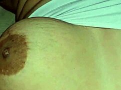 i masturbate alongside hot mature asian brazilian milf part 1