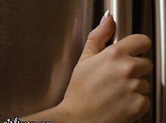 i'm sharin a bath with stacked haley reed to be ecological