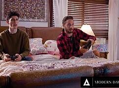 whoa, anal-hungry cheerleader alexis tae drills bfs roommate and stepdad hard!!