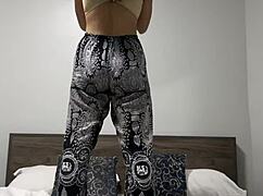 nice fine ass workout pov 😍🍑 shake those curvy cheeks girl